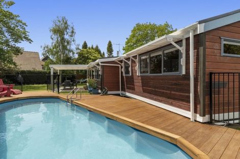 Photo of property in 19 Links View Drive, Omokoroa, 3114