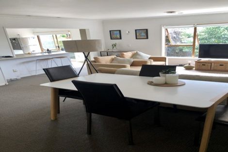 Photo of property in 2/32 Merani Street, Narrow Neck, Auckland, 0622