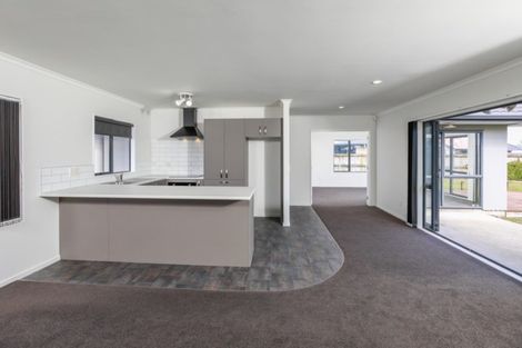 Photo of property in 4 Twickenham Place, Nawton, Hamilton, 3200