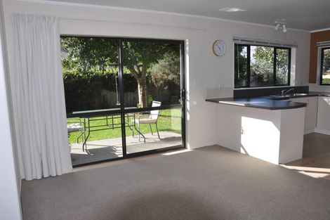 Photo of property in 15 Aldona Place, Fairview Downs, Hamilton, 3214