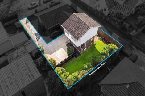 Photo of property in 2/23 Butley Drive, Farm Cove, Auckland, 2012