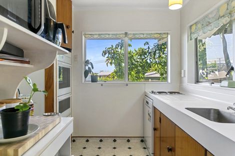 Photo of property in 62 Taupo View Road, Taupo, 3330