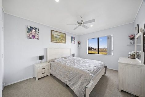 Photo of property in 2/86 Alfriston Road, Manurewa East, Auckland, 2102