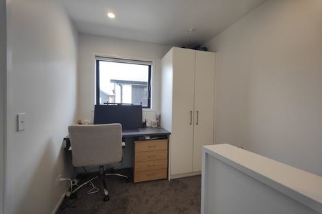 Photo of property in 2/14 Biddle Crescent, Taita, Lower Hutt, 5011