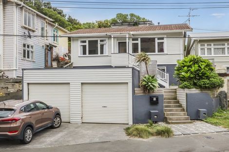 Photo of property in 26 Brighton Street, Island Bay, Wellington, 6023