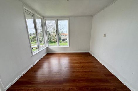 Photo of property in 137 Birkenhead Avenue, Birkenhead, Auckland, 0626