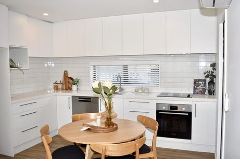 Photo of property in 4/14 Crohane Place, Addington, Christchurch, 8024