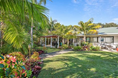 Photo of property in 12 Riverside Drive, Point Wells, 0986