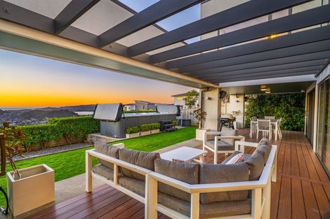 Photo of property in 91 Endeavour Drive, Whitby, Porirua, 5024