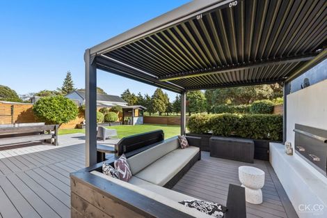 Photo of property in 20 Saint James Avenue, Boulcott, Lower Hutt, 5011