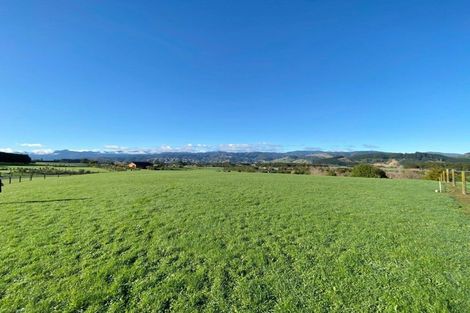 Photo of property in 74 Ohau Terraces, Ohau, 5570