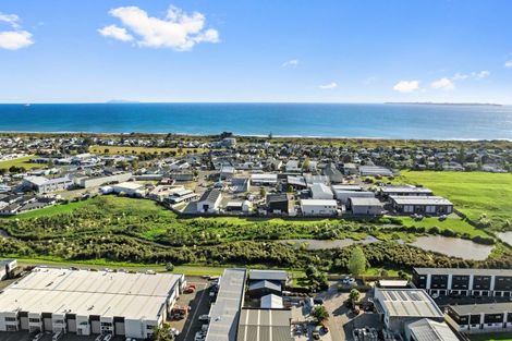 Photo of property in 32 Ashley Place, Papamoa Beach, Papamoa, 3118