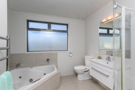 Photo of property in 16 Buller Street, New Plymouth, 4310