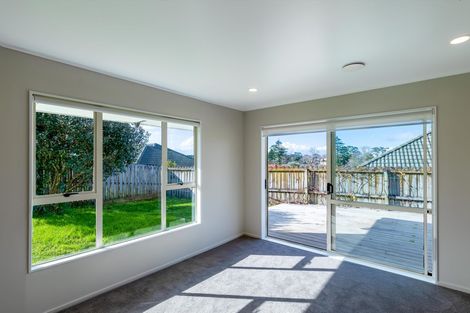 Photo of property in 100e Parrs Cross Road, Henderson, Auckland, 0612