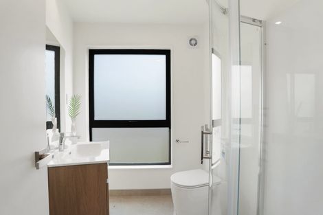 Photo of property in 334d Swanson Road, Ranui, Auckland, 0612