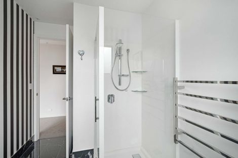 Photo of property in 10 Koreke Lane, Halswell, Christchurch, 8025