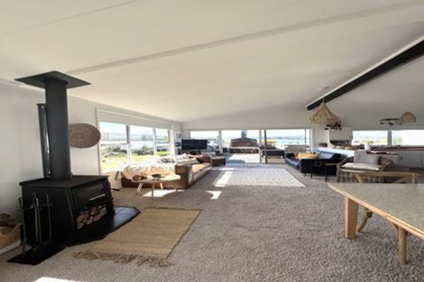 Photo of property in 8 Wainamu Road, Raglan, 3297