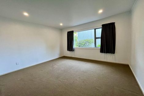 Photo of property in 14 Fairway Drive, Kerikeri, 0230