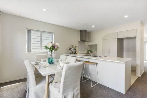 Photo of property in 35 Divide Loop, Takanini, 2112