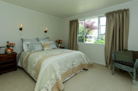 Photo of property in 704 Queen Street East, Parkvale, Hastings, 4122