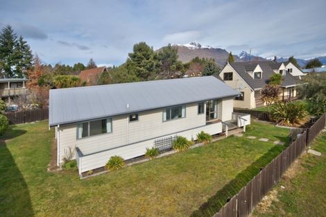 Photo of property in 49 Oregon Drive, Kelvin Heights, Queenstown, 9300