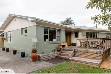 Photo of property in 66 Prospect Terrace, Pukekohe, 2120