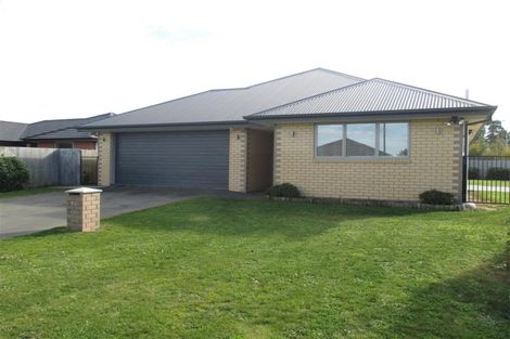 Photo of property in 71 Fairfield Way, Rolleston, 7614
