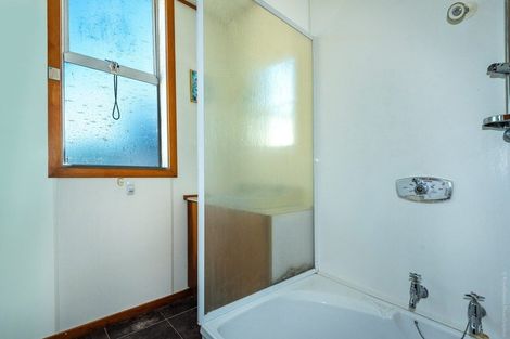 Photo of property in 54 Rhona Street, Linwood, Christchurch, 8062