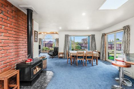 Photo of property in 2 Auden Common, Rolleston, 7614