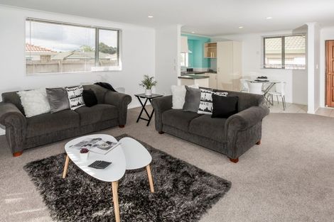 Photo of property in 7a Margarita Rise, Pukekohe, 2120