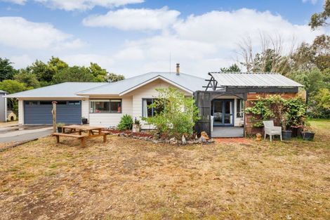 Photo of property in 264 Motuiti Road, Foxton, 4891