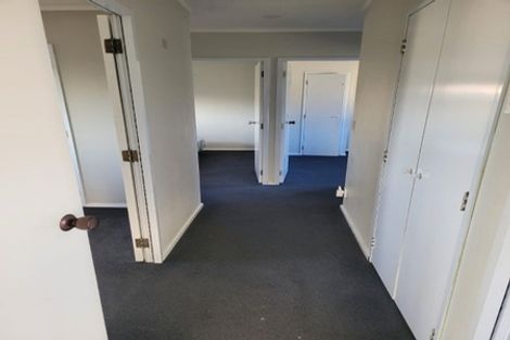 Photo of property in 2/112 View Road, Sunnyvale, Auckland, 0612