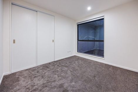 Photo of property in 38a Cascades Road, Pakuranga Heights, Auckland, 2010