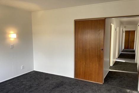 Photo of property in 52 Cascades Road, Pakuranga Heights, Auckland, 2010