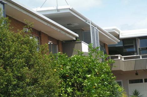 Photo of property in 2/6 Beacholm Road, Takapuna, Auckland, 0622