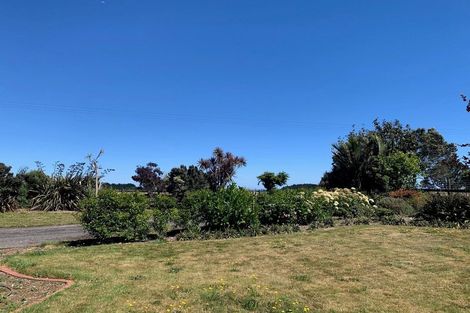 Photo of property in 289 Upland Road, Tarurutangi, New Plymouth, 4372