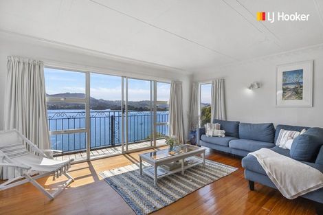 Photo of property in 35 Oxley Crescent, Broad Bay, Dunedin, 9014
