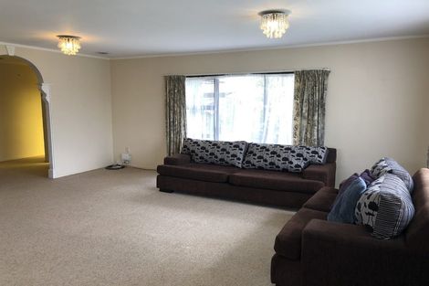 Photo of property in 243 Queen Street, Pukekohe, 2120