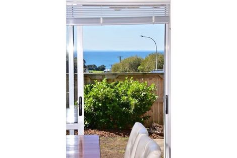 Photo of property in 1/45 Castor Bay Road, Castor Bay, Auckland, 0620