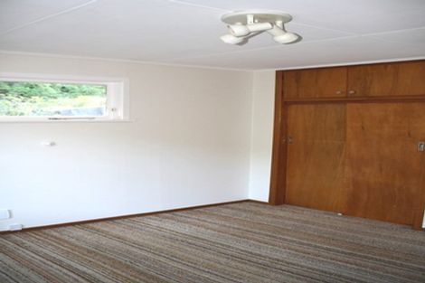 Photo of property in 50 Melrose Road, Island Bay, Wellington, 6023