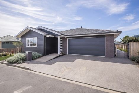 Photo of property in 3 Saint Vincent Way, Waikanae, 5036