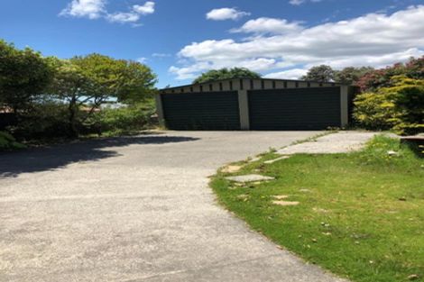 Photo of property in 16 Hicks Crescent, Waikanae Beach, Waikanae, 5036