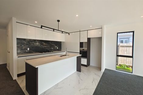 Photo of property in 19 Opouatu Avenue, Glenbrook, Waiuku, 2681