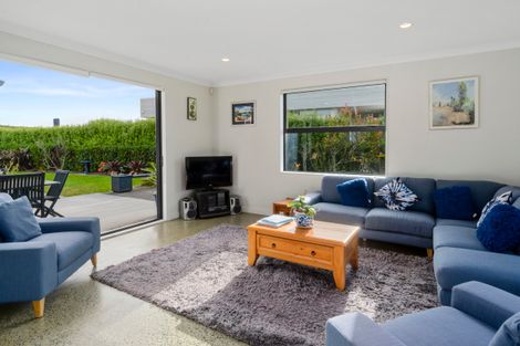 Photo of property in 182 Mangatawhiri Road, Omaha, Warkworth, 0986