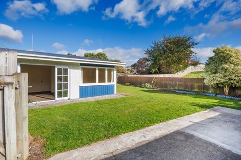 Photo of property in 15b Churchill Avenue, Hokowhitu, Palmerston North, 4410