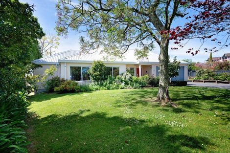 Photo of property in 32 Reeve Drive, Havelock North, 4130