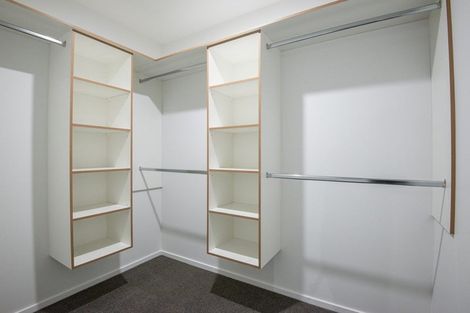 Photo of property in 17d Queen Street, Papakura, 2110