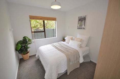Photo of property in 2 Island View Terrace, Waikanae Beach, Waikanae, 5036