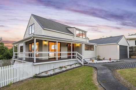 Photo of property in 5 Chardon Place, Henderson, Auckland, 0612