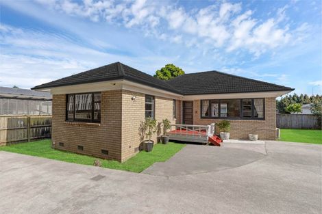 Photo of property in 92 Mangere Road, Otahuhu, Auckland, 1062